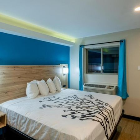 Exclusivo Inn By Oyo Grand Prairie, Tx Екстериор снимка