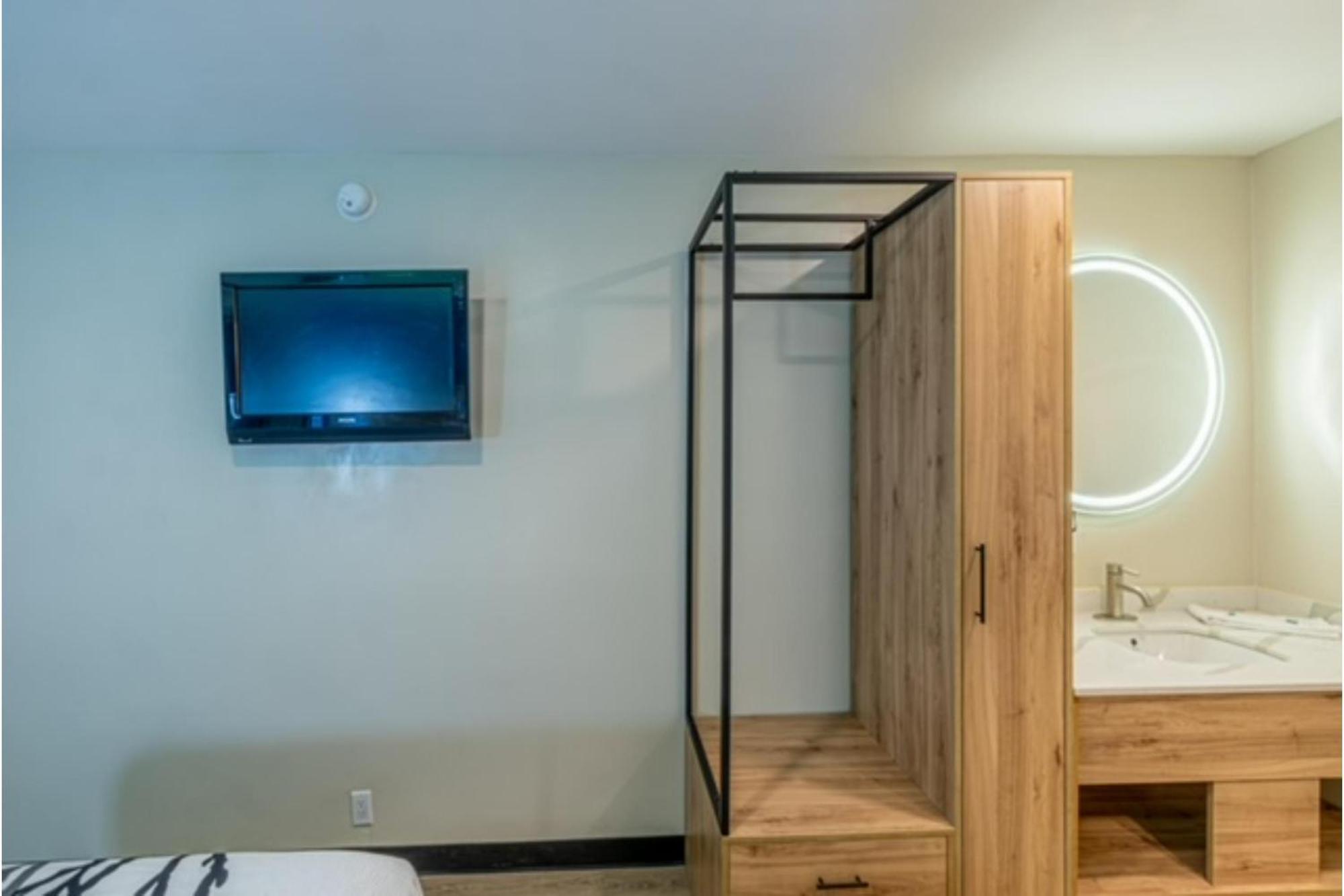 Exclusivo Inn By Oyo Grand Prairie, Tx Екстериор снимка